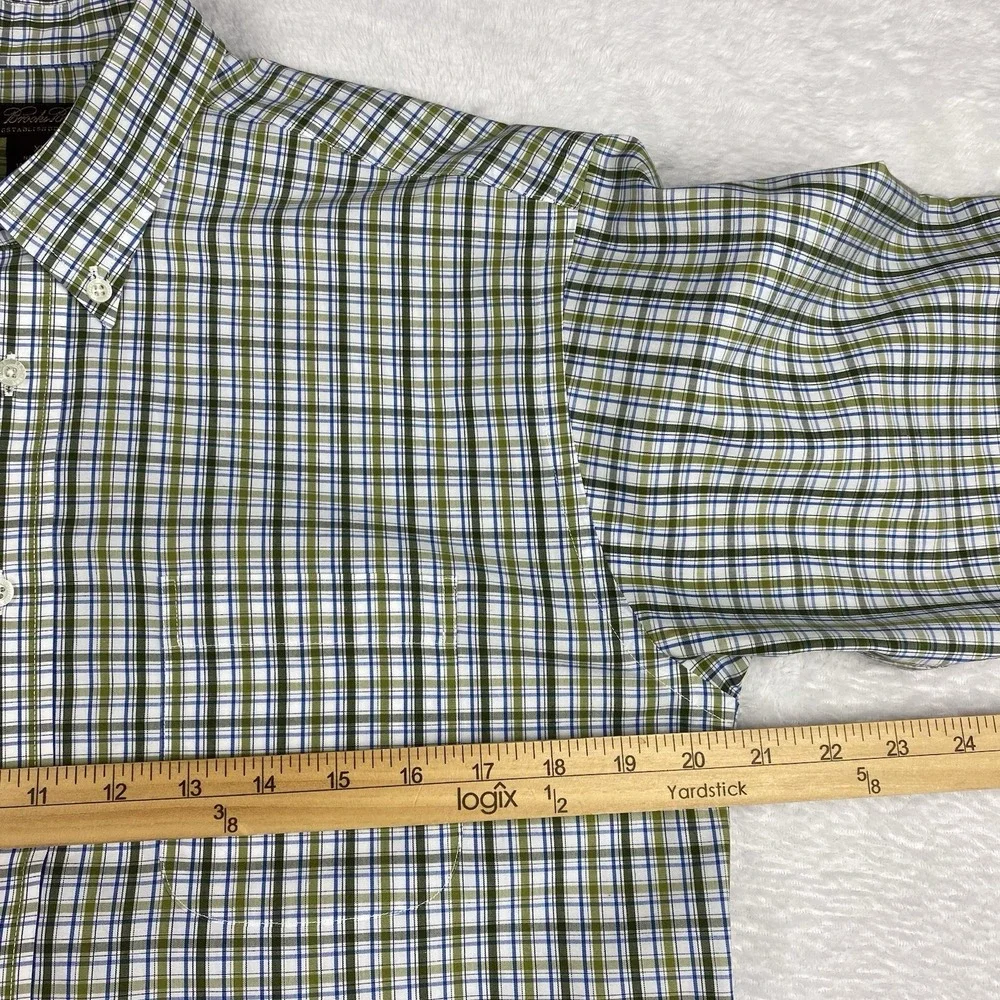 Brooks Brothers Boys XL Green White Plaid Dress Shirt Non-Iron Long Sleeves